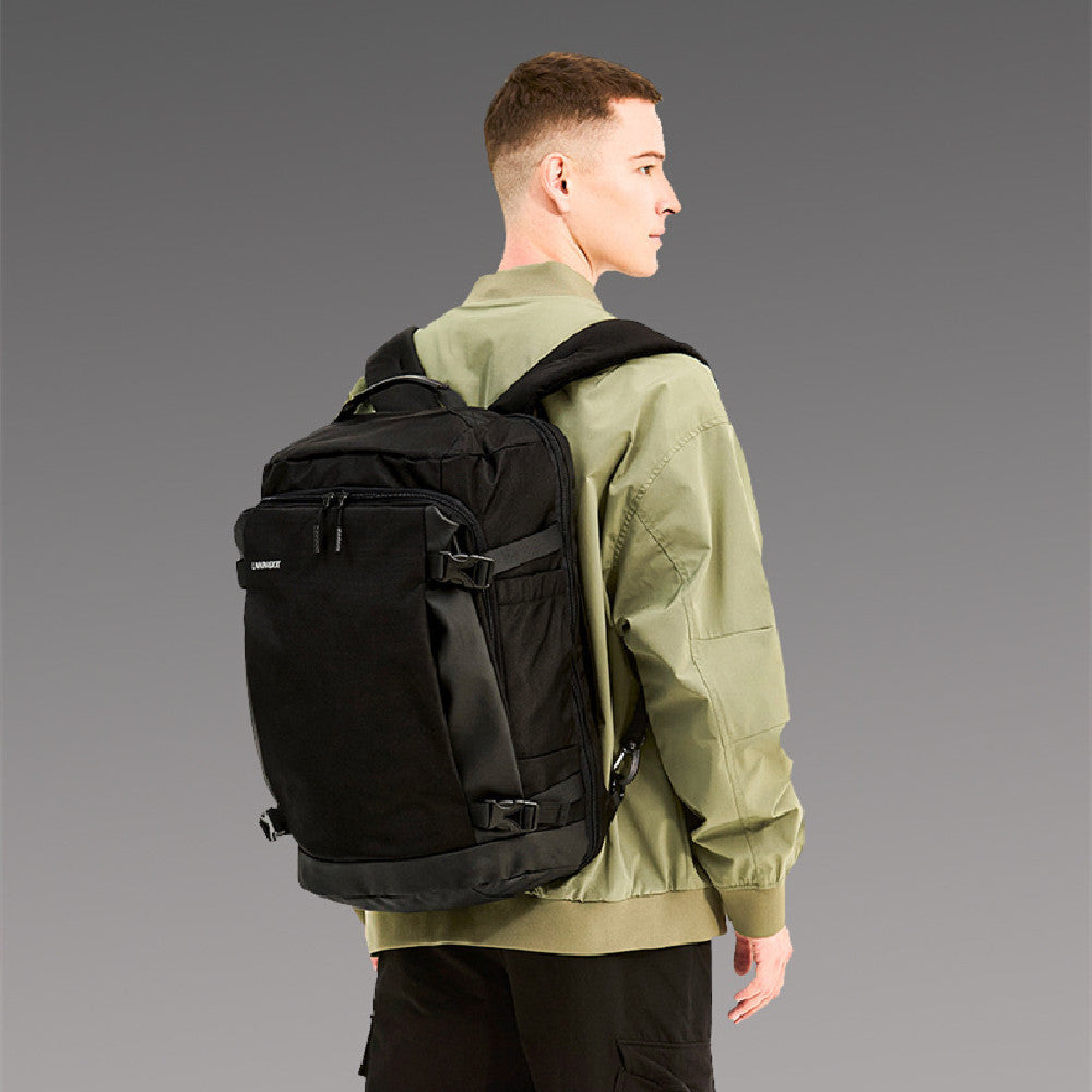 Hand-carrying Large Capacity Business Backpack Men